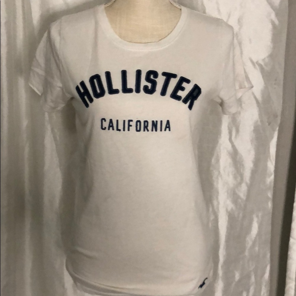 White Hollister shirt